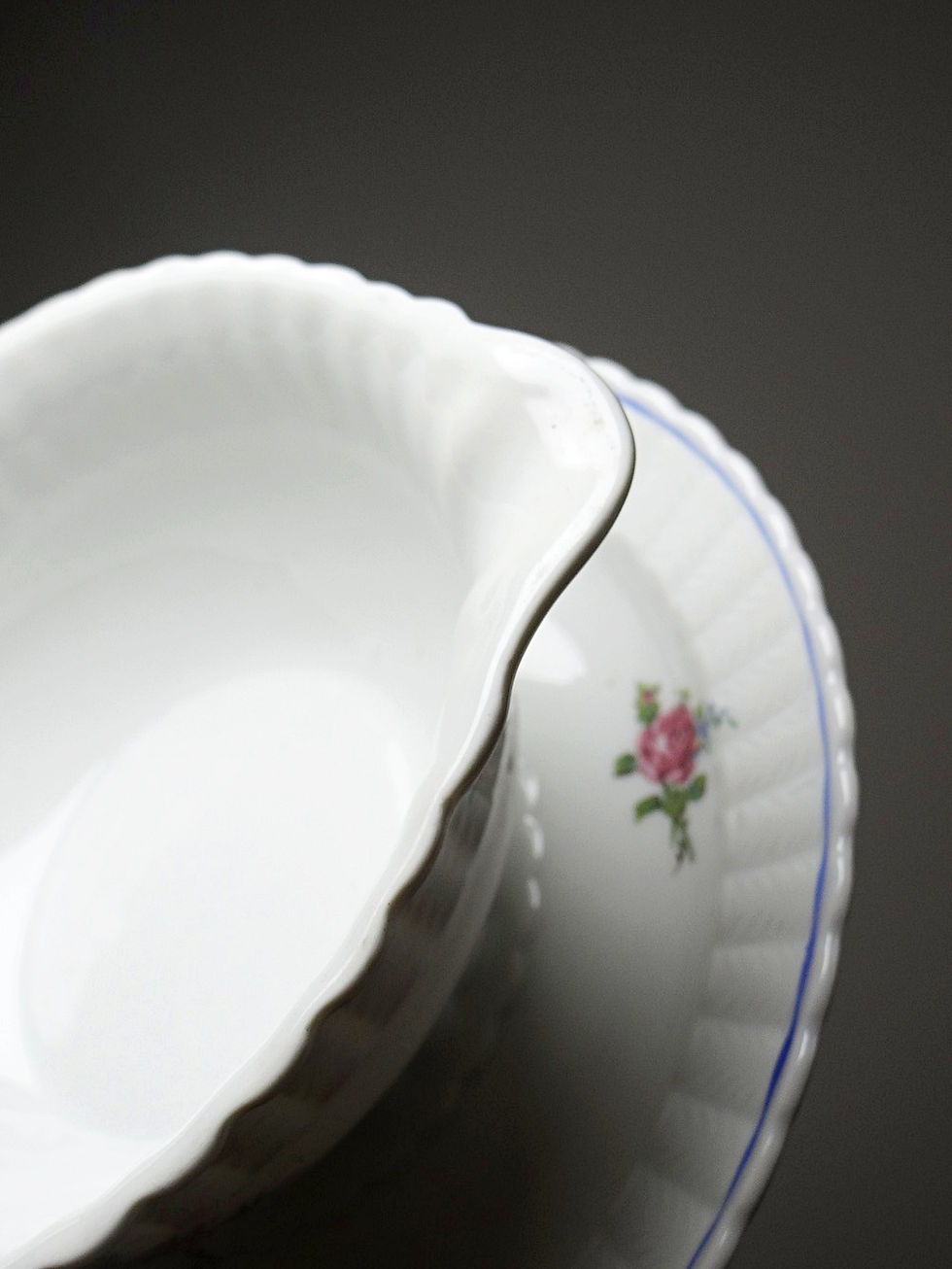 Miniature : Saucière Bernardaud porcelaine de Limoges décor floral années 20-50