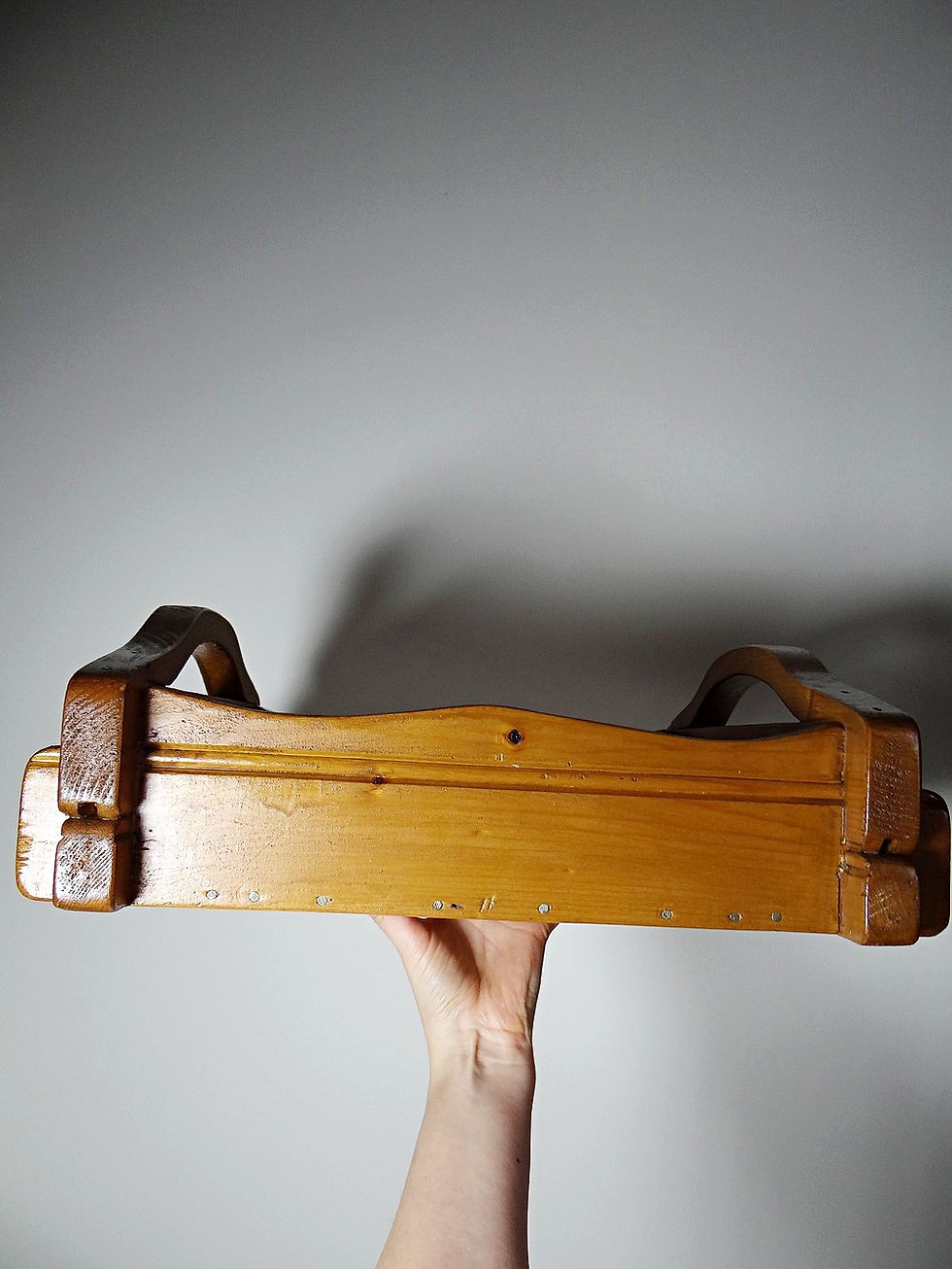 Miniature : Plateau en bois massif à poignées, artisanat, style rustique, années 60-70