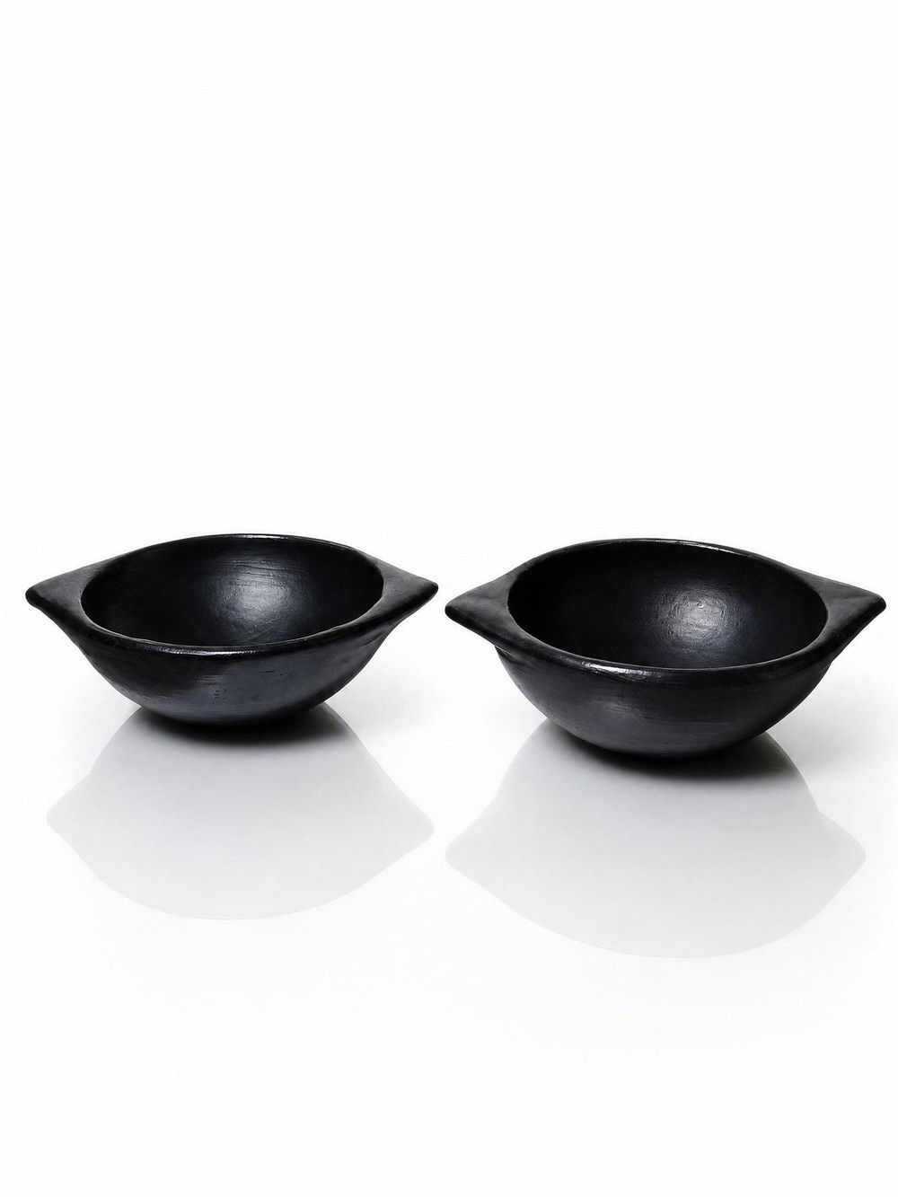 Paire de bols en poterie noire de Chamba, Colombie, artisanat Pijao, années 1970