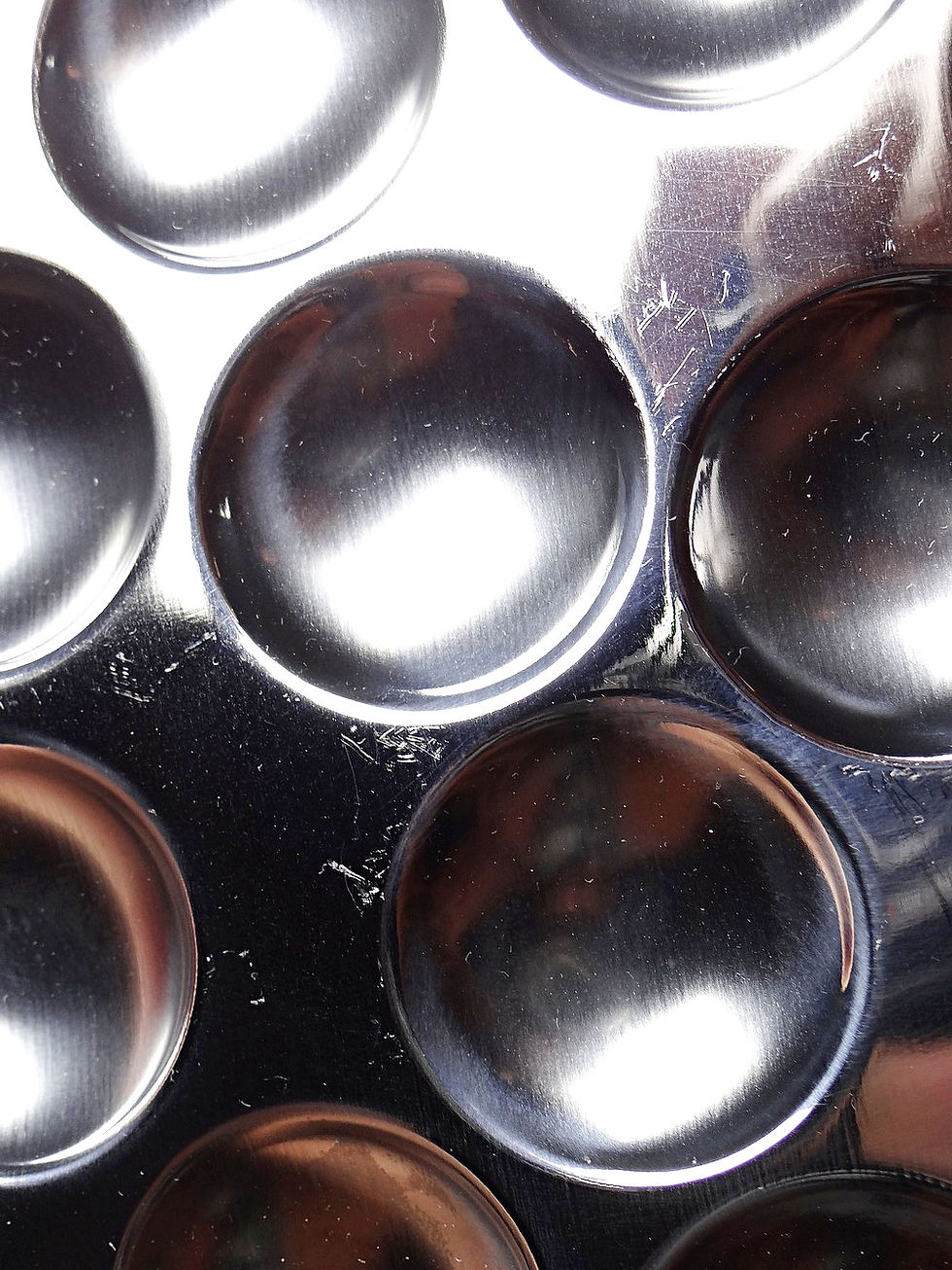 Miniature : Suite de 6 plateaux à escargots vintages en inox, Made in France, années 80-90