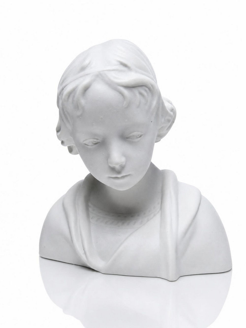 Buste d'enfant en biscuit de porcelaine blanche de Limoges Camille Tharaud