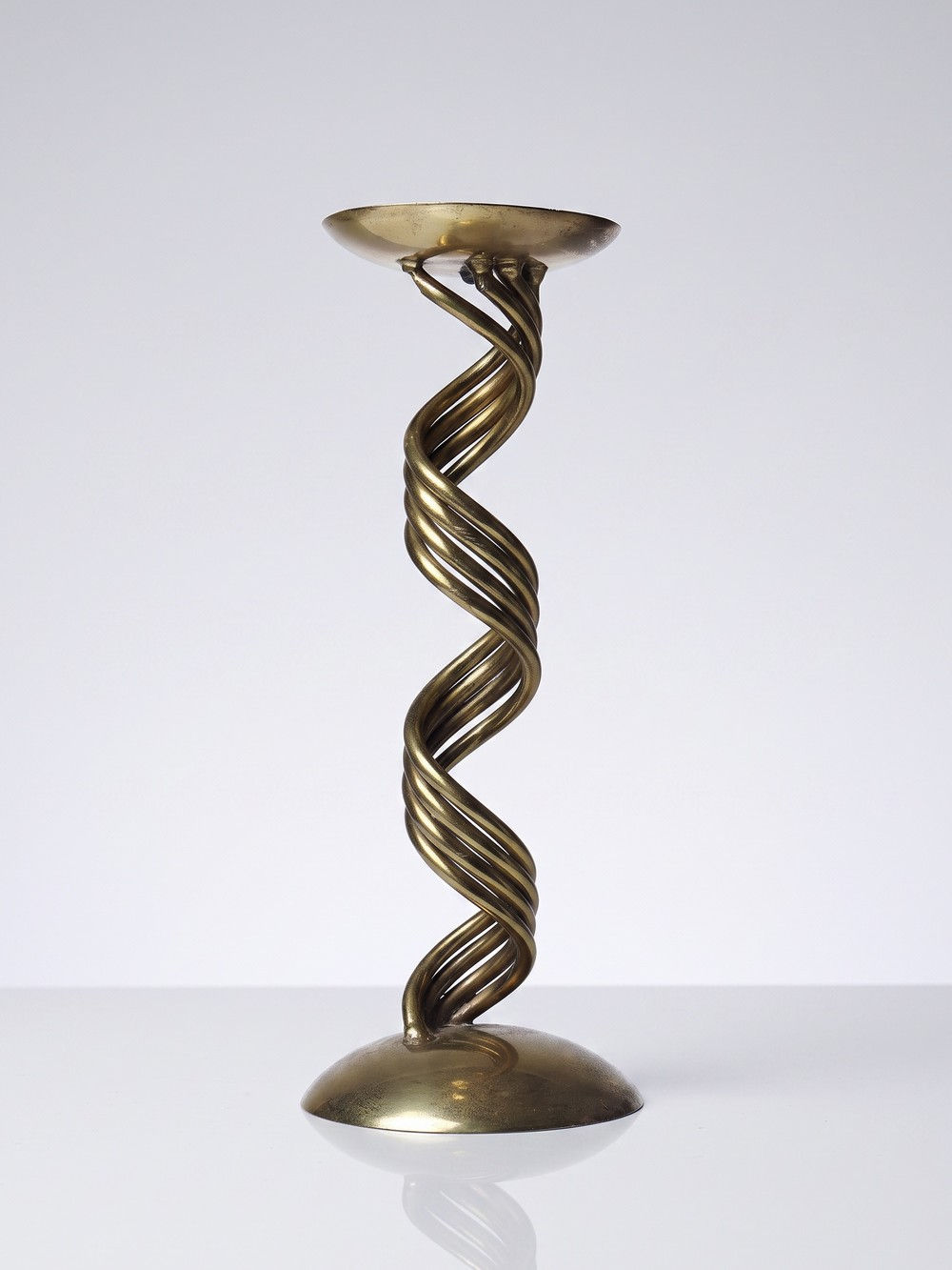 Bougeoir en laiton torsadé "Barley Twist" Mid-Century moderne, 1950-1970