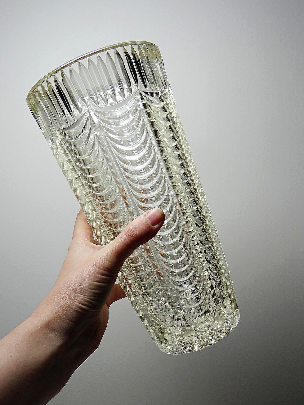 Miniature : Grand vase en verre moulé Italien, décor drapé, vintage années 1960