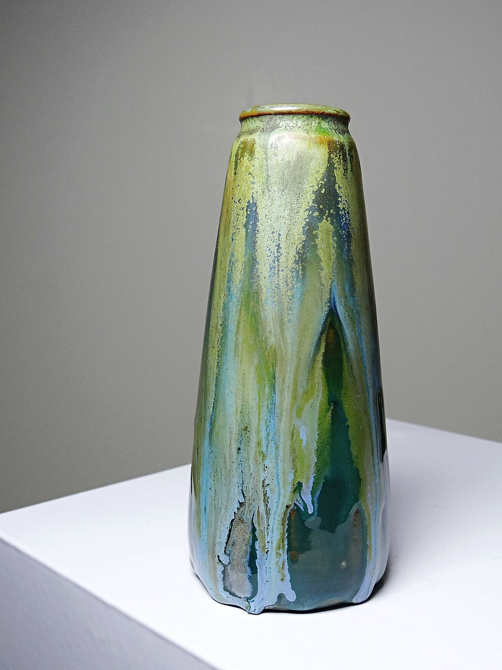Miniature : Petit vase ancien Art déco en céramique émaillée, circa 1930