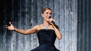 Céline Dion retorna aos palcos em Paris após seis anos e emociona fãs