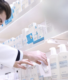 Pharmacist_edited.jpg