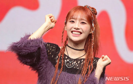 [News] Newsis: Chuu wins appeal case regarding non-validity of exclusive contract… Court: “Unreasonable income structure” (240308)