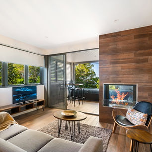 Luxury Guest Accomodation Montville Sunshine Coast Airbnb Booking.com Monique Kessler