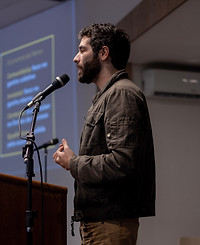 foto de matheus ortega falando