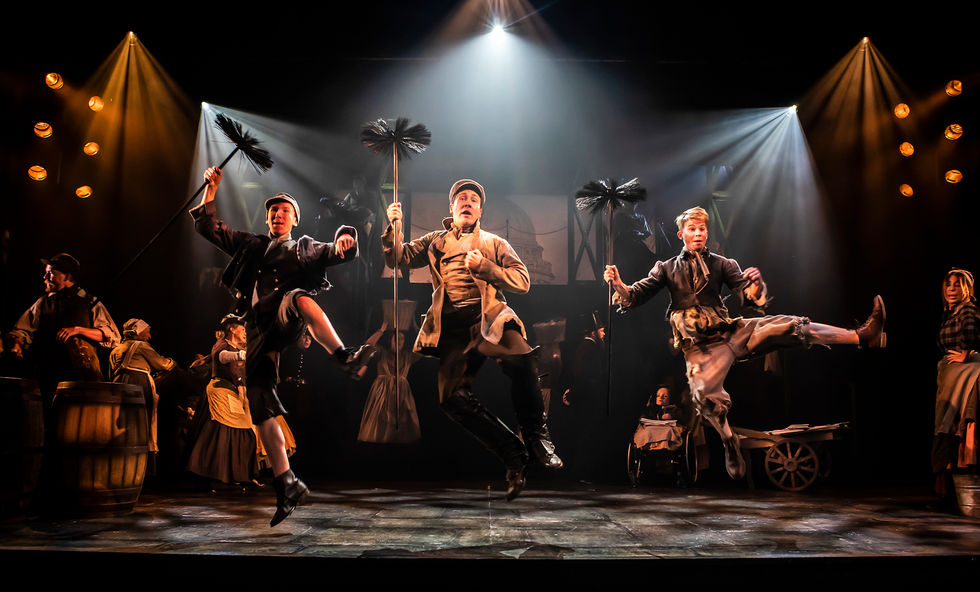 036_MERCURY THEATRE OLIVER_PAMELA RAITH PHOTOGRAPHY.jpeg