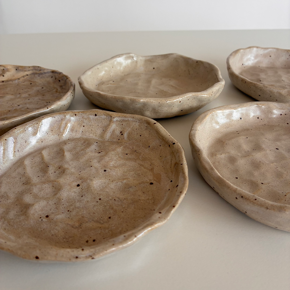 Thumbnail: Textured small plates