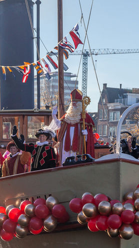 Sinterklaas Festival Amsterdam 2025: The magical connection between St. Nicholas of Bari and Amsterdam's patron saint