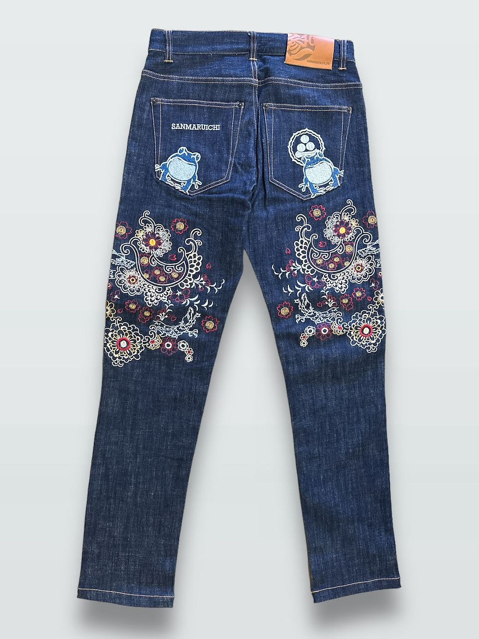 参丸一 SCPT-00002A -102 サンマルイチ総刺繍デニムパンツ ジーパン 