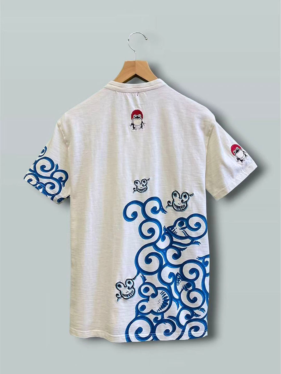 サムネイル： ○参丸一 ST-80021 -6 サンマルイチ『蛙唐草』ヘンリー半袖Tシャツ