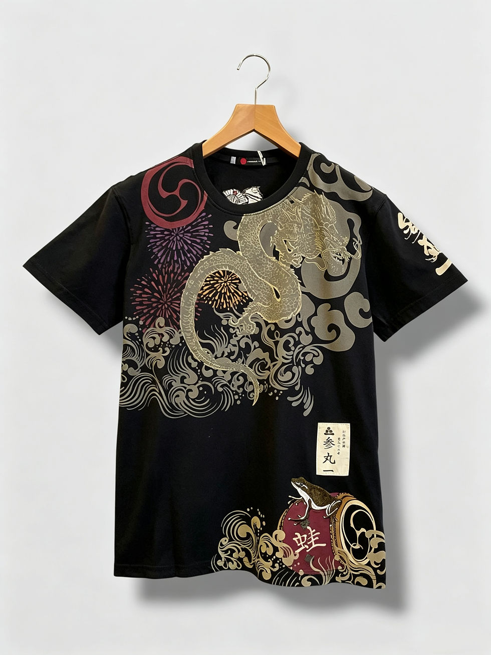 Thumbnail: 参丸一 ST-88001 #23 サンマルイチ『花火と龍と蛙』半袖Tシャツ