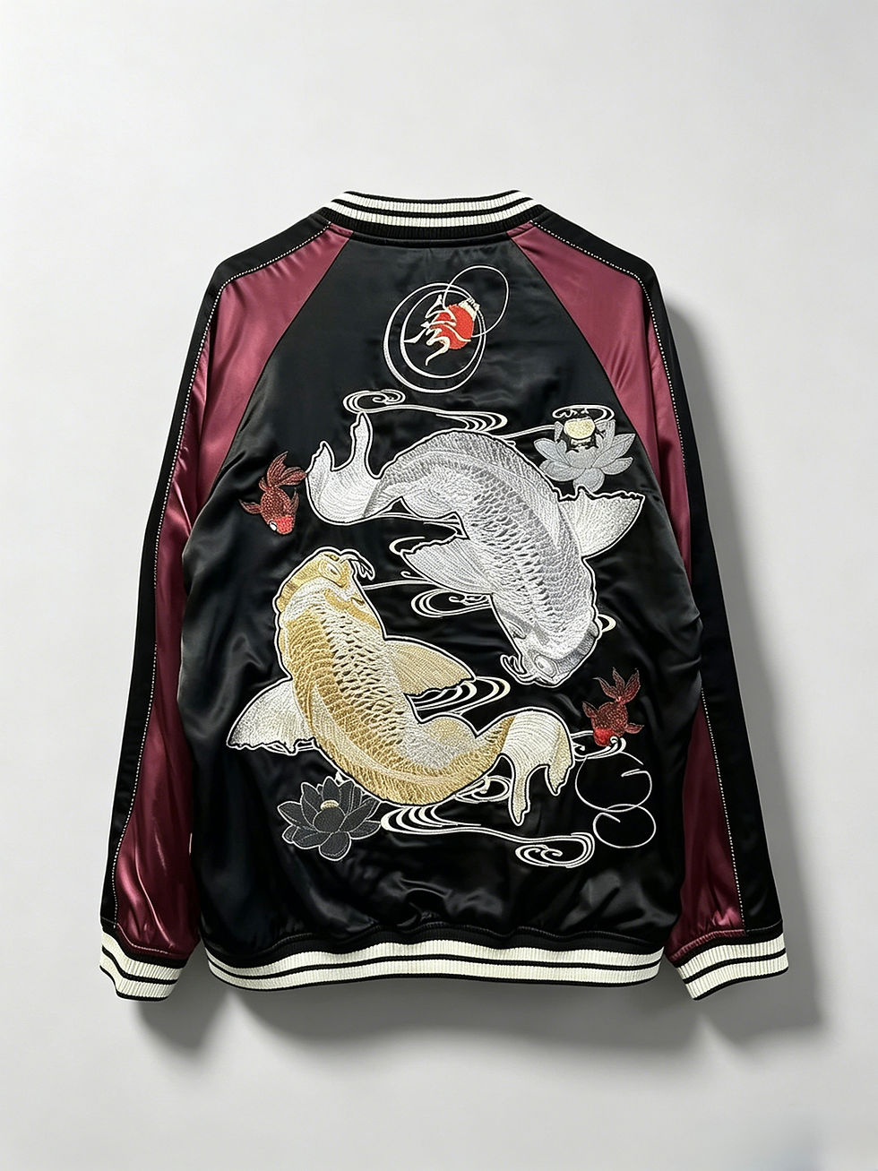 Thumbnail: 参丸一 SM-50070 -56 サンマルイチ『金鯉銀鯉』総刺繍リバーシブルスカジャン