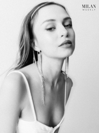 Interview for MILAN Weekly with Nea Milano di Anastasia Emelina italian brand of bridal accessories