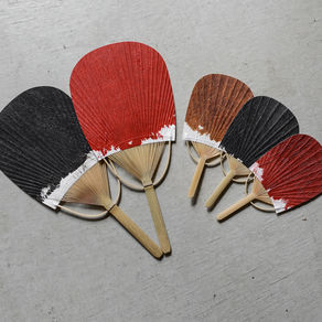 京都でも、うるしのうちわ