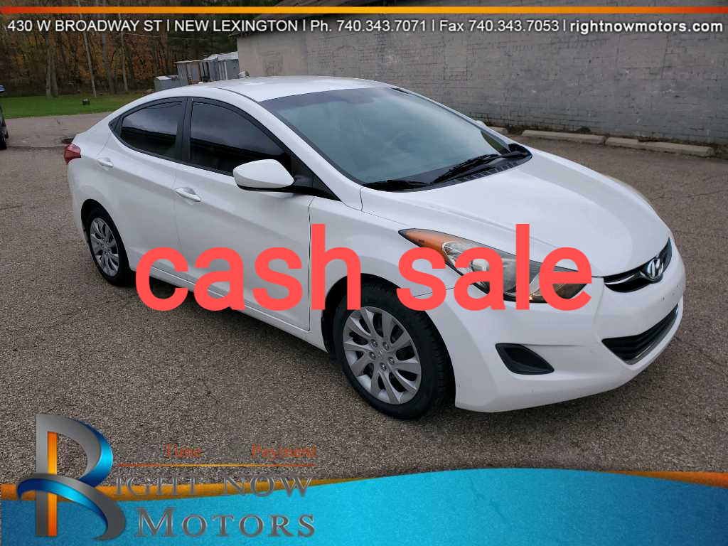 2011 Hyundai Elantra's photo