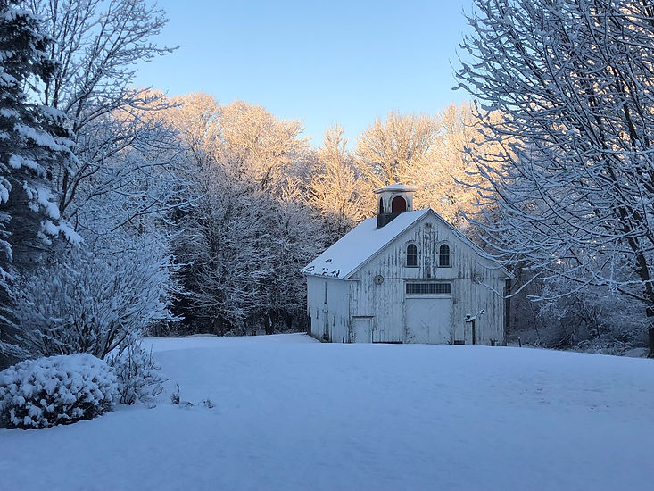 Barn in Winter.jpeg