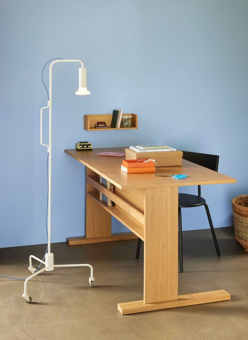 Miniature : Lampadaire gris clair
