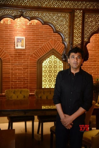 A tantalizing plate of dum pukht dishes, prepared using the traditional slow-cooking technique, showcasing the culinary expertise of Chef Vikas Khanna.