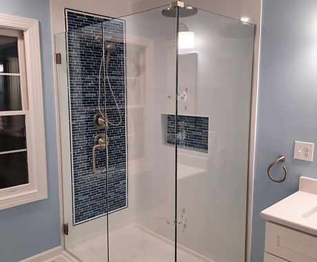 White tile shower with azure blue boxed inlay.jpg