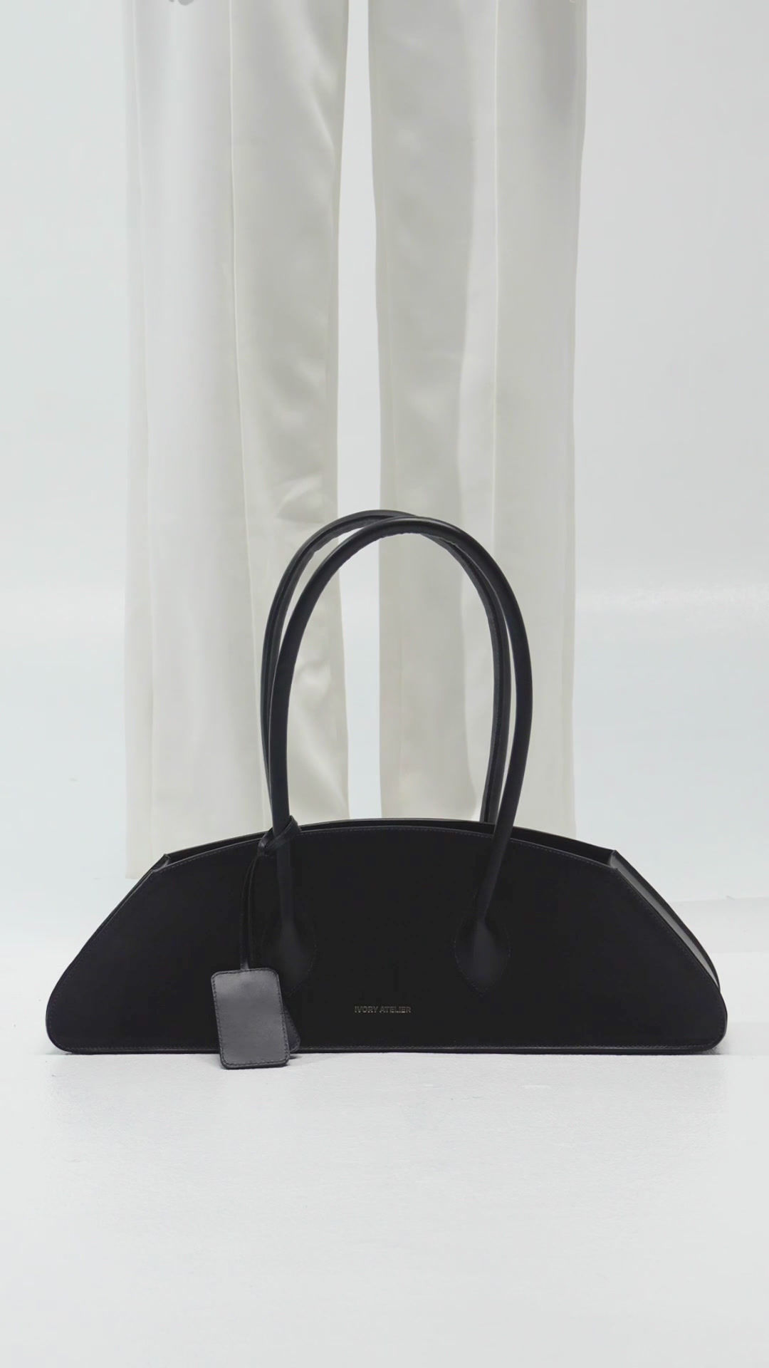 "HORTENSIA" LEATHER BAG