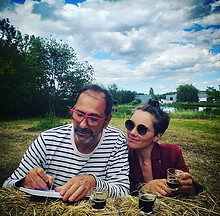 Un p'tit café avec Pepe Ly.jpg