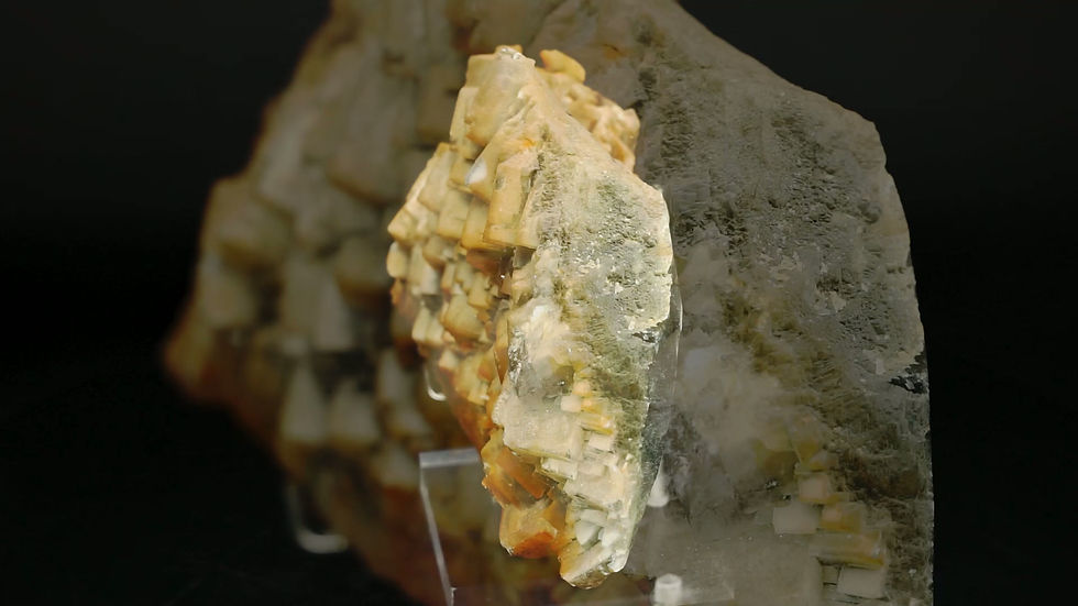 Thumbnail: UV-Reactive Green & Yellow Fluorite Hunan