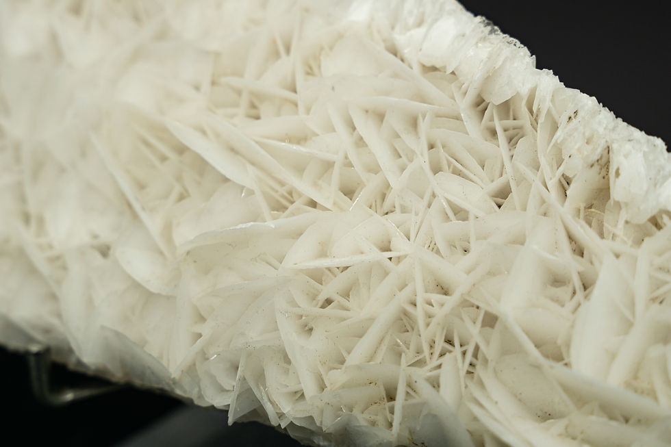 Thumbnail: UV-Reactive White Rose Calcite Crystal Fujian