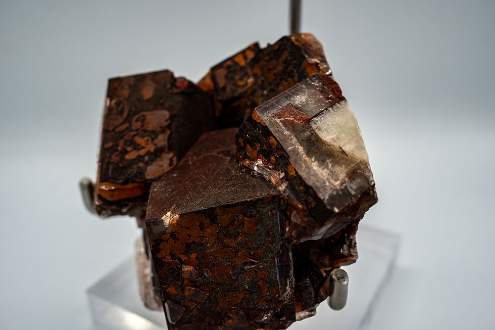 Thumbnail: Dark Chocolate Calcite Cluster Hunan