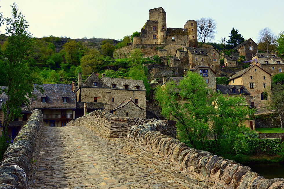 belcastel-castle-1393315_1920.jpg