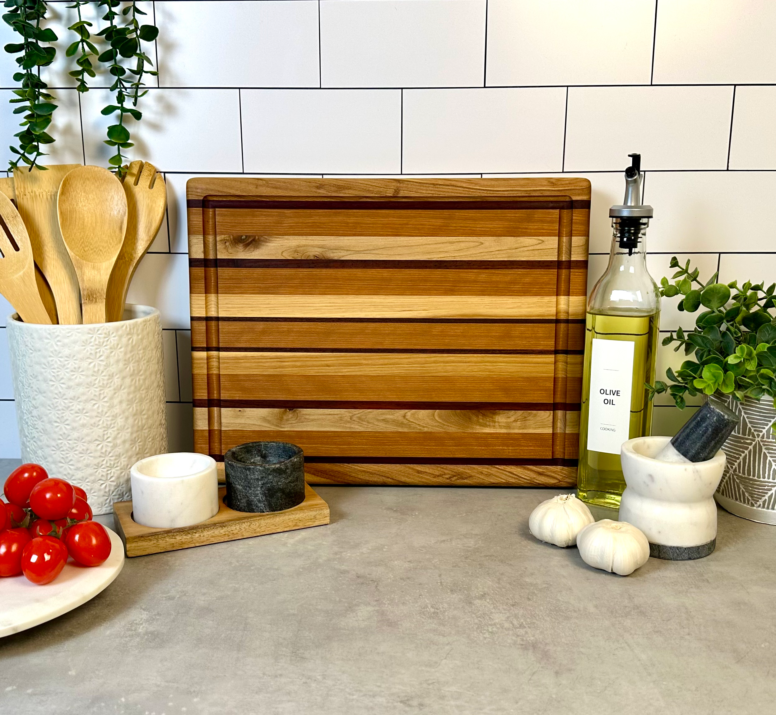 Medium Cutting Board