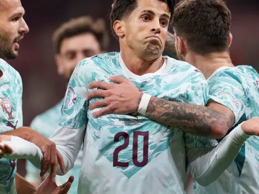 Portugal vence 4-2 a Dinamarca y responde sin Cristiano Ronaldo