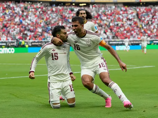 España vence a Uruguay y avanza como líder del Grupo H en el Mundial 2026