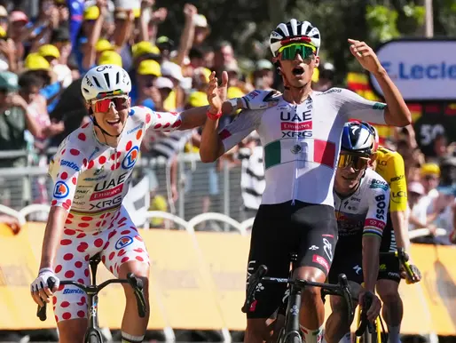Isaac del Toro hace historia: conquista su primera etapa en el Tour de Francia 2026