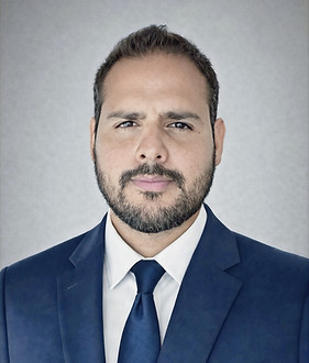 armando sanchez_edited.jpg
