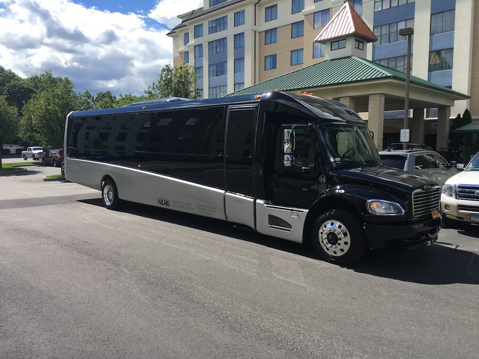 Hamptons executive bus