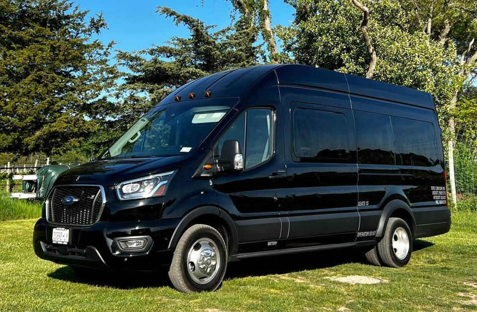 Sprinter Hamptons Executive