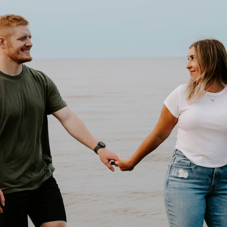 Date Night Idea: Engagement Photos