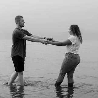 Date Night Idea: Engagement Photos