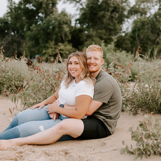 Date Night Idea: Engagement Photos