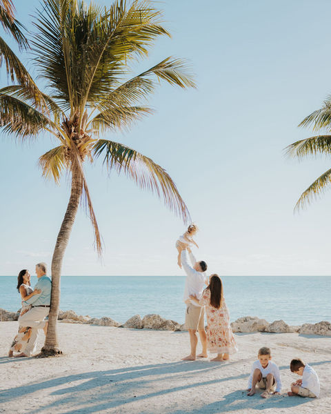 Florida Keys and Marathon, FL Photographer. Family Portraits in the Florida Keys
