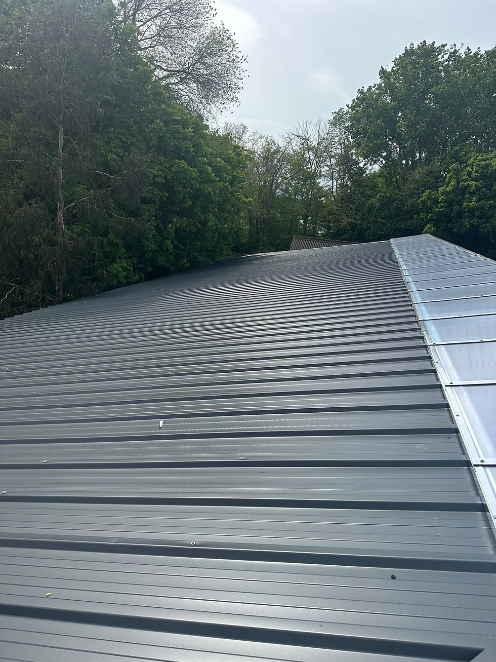 Project Manege Creayenburch renovatie dakbeplating 1560m²