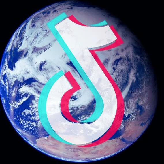 Foto: Kevin Gill en Flickr // Earth // CC BY 2.0 -- Ilustración: Eduardo Portas Ruiz