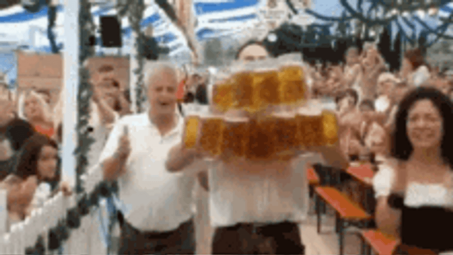 oktoberfest-beer-mugs-5xiqd4wohmzrtbiq.gif
