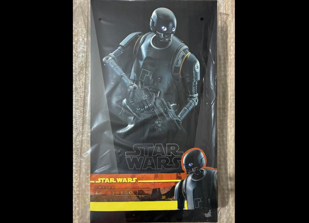 Ready! Hot Toys TMS156 Star Wars: Andor 1/6 K-2SO