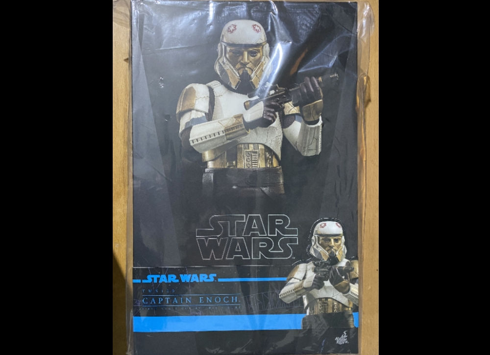 Ready Hot Toys TMS120 Star Wars: Ahsoka 1/6 Captain Enoch