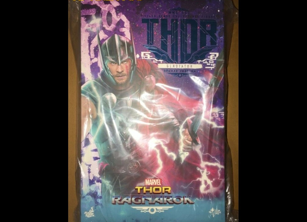 Hot Toys MMS445 THOR: RAGNAROK 1/6 GLADIATOR THOR (DELUXE VERSION)